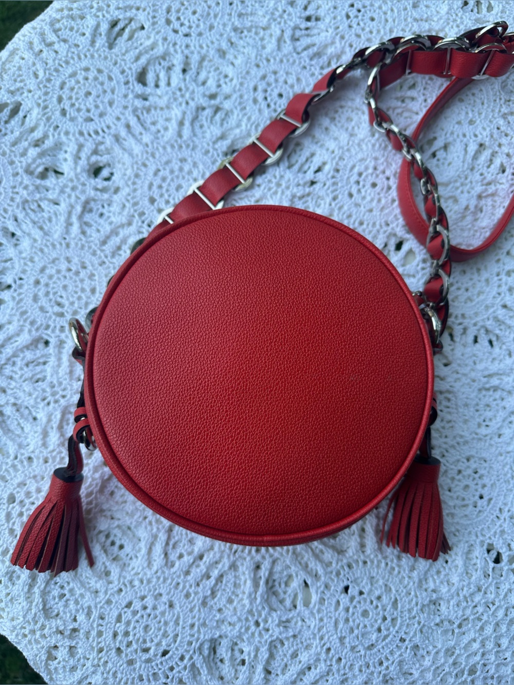 VTG MCM Red Grained Leather Round Tambourine Crossbody Bag Silver Studded - Picture 15 of 16